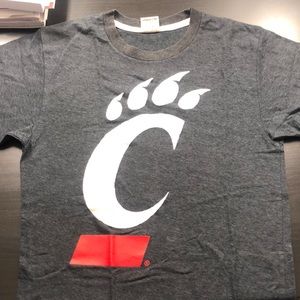 Cincinnati Bearcats homage T-shirt